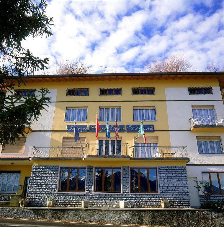 Hotel Poggio D'Oro Riva di Solto Exterior photo